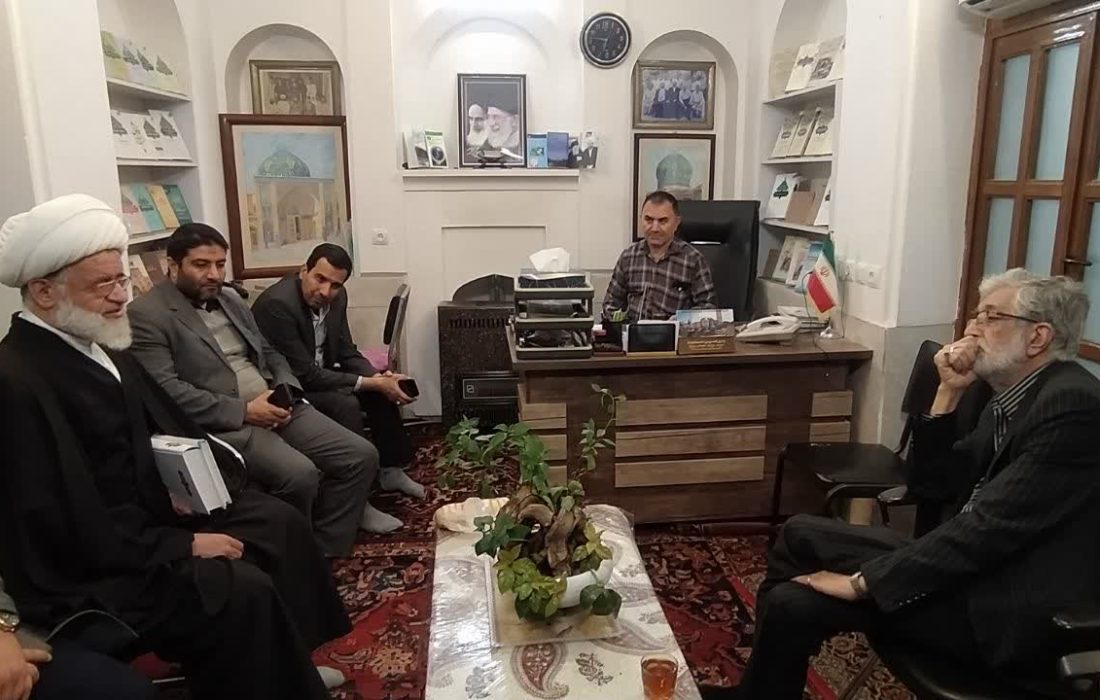 دیدار دکتر حدادعادل با آیت الله کلباسی اشتری