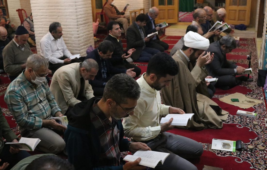 مراسم احیای شب نیمه شعبان در مسجد رکن الملک برگزار شد